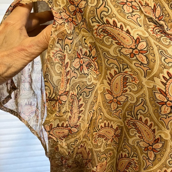 VTG Woman’s 2X 100% Silk Sheer Lined Flutter Sleeve Button Up Ruffled Blouse - Picture 5 of 11